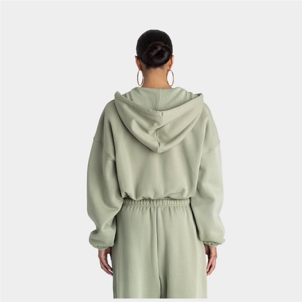 KBB By KAHLANA Sage Green Women's Zip-Up Hoodie NWOT - Picture 2 of 8